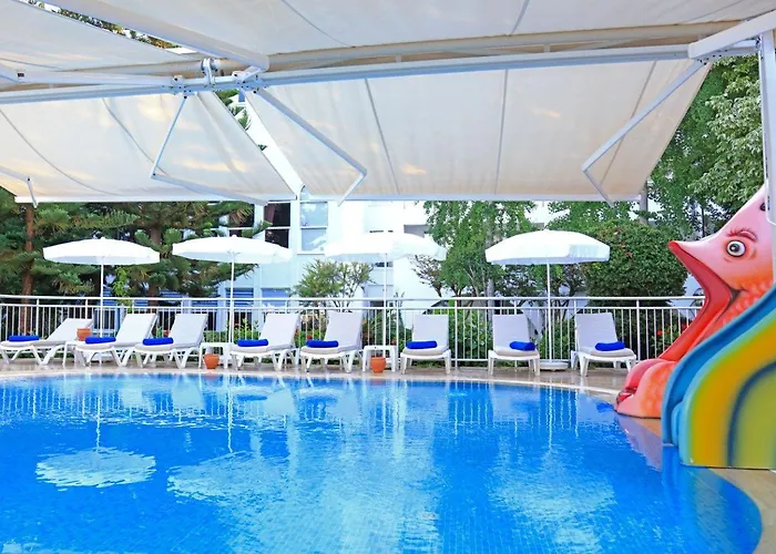 ラブランダ アランツール ホテル 5*