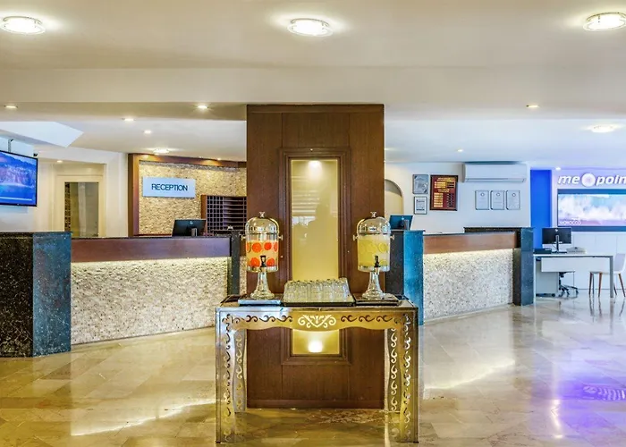 ラブランダ アランツール 5* アランヤ