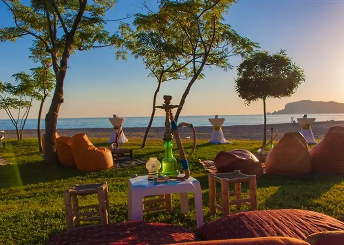 ラブランダ アランツール ホテル 5*