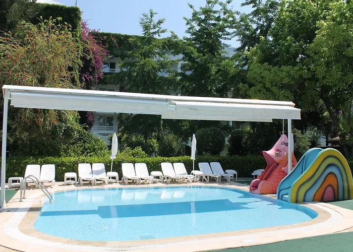 ラブランダ アランツール ホテル